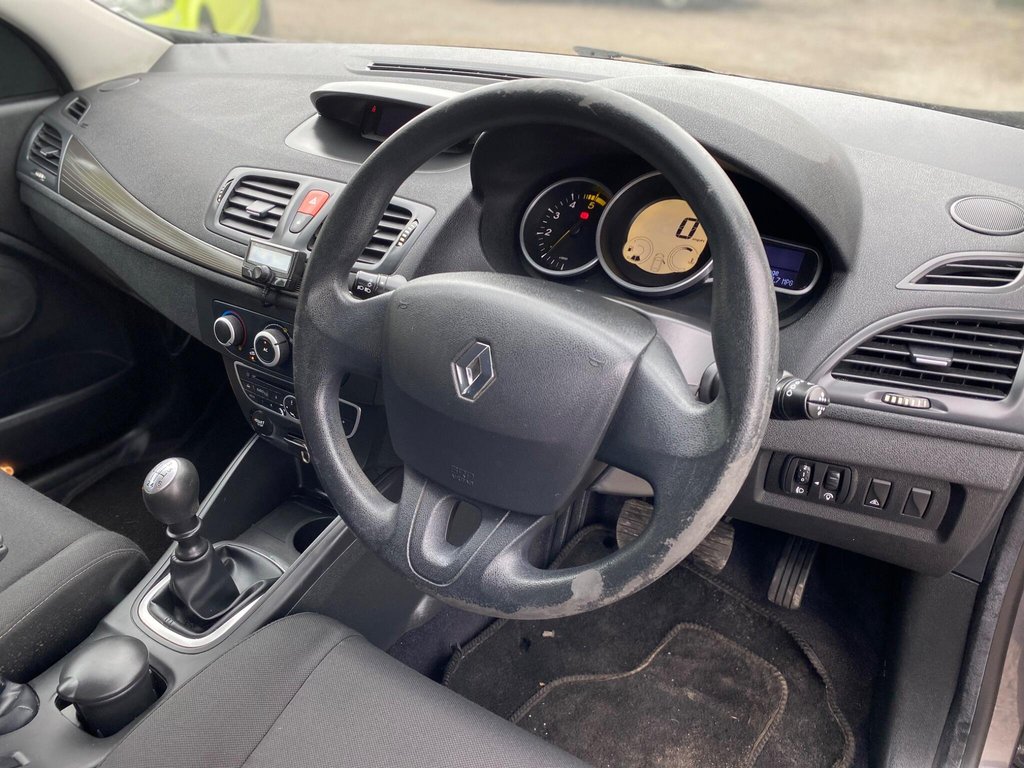 Used Renault Megane 2009 for sale - 78096536: Photo 29