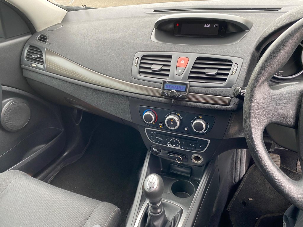 Used Renault Megane 2009 for sale - 78096536: Photo 31