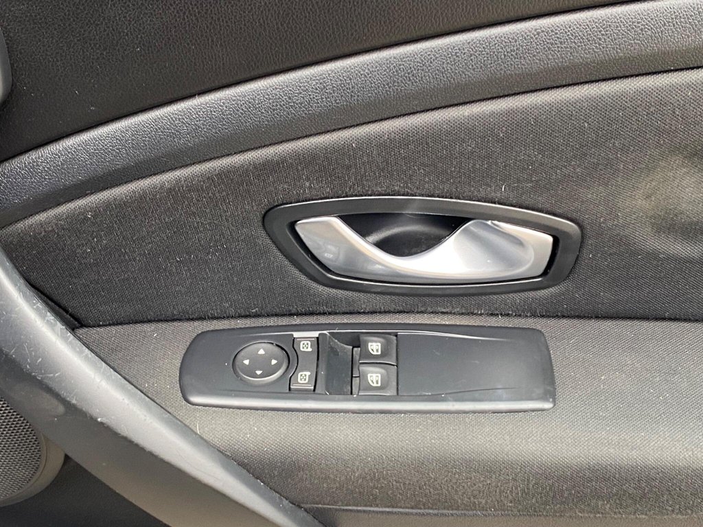 Used Renault Megane 2009 for sale - 78096536: Photo 43