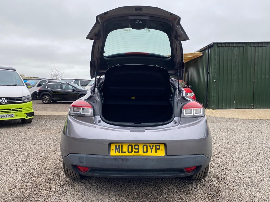 Used Renault Megane 2009 for sale - 78096536: Photo 45