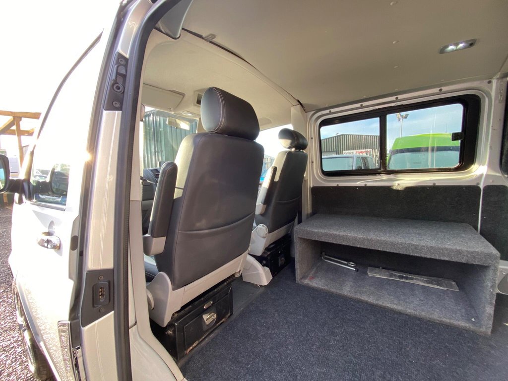 Used Volkswagen Transporter 2012 for sale - 77205368: Photo 15