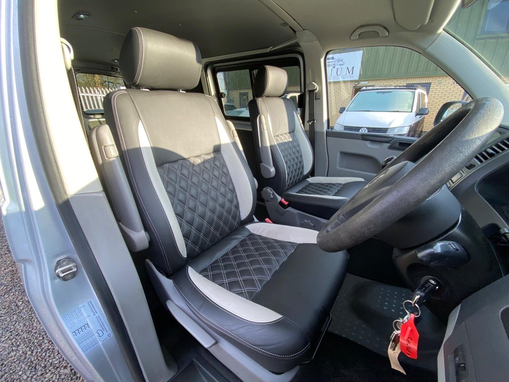 Used Volkswagen Transporter 2012 for sale - 77205368: Photo 37