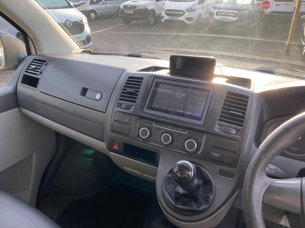 Used Volkswagen Transporter 2012 for sale - 77205368: Photo 38