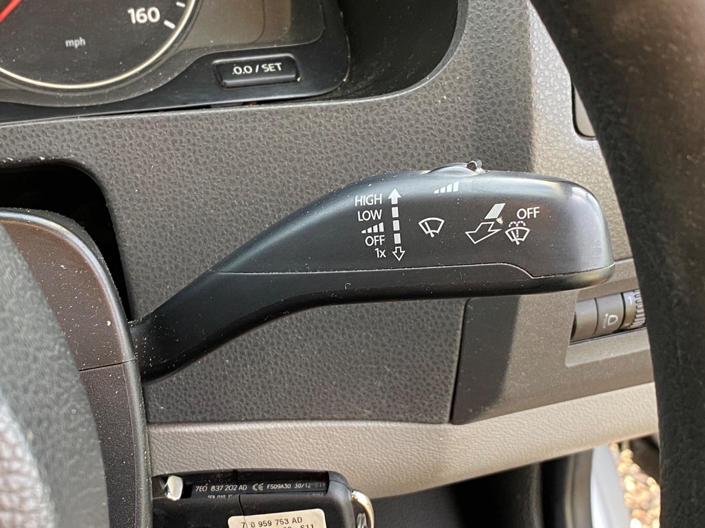 Used Volkswagen Transporter 2012 for sale - 77205368: Photo 44