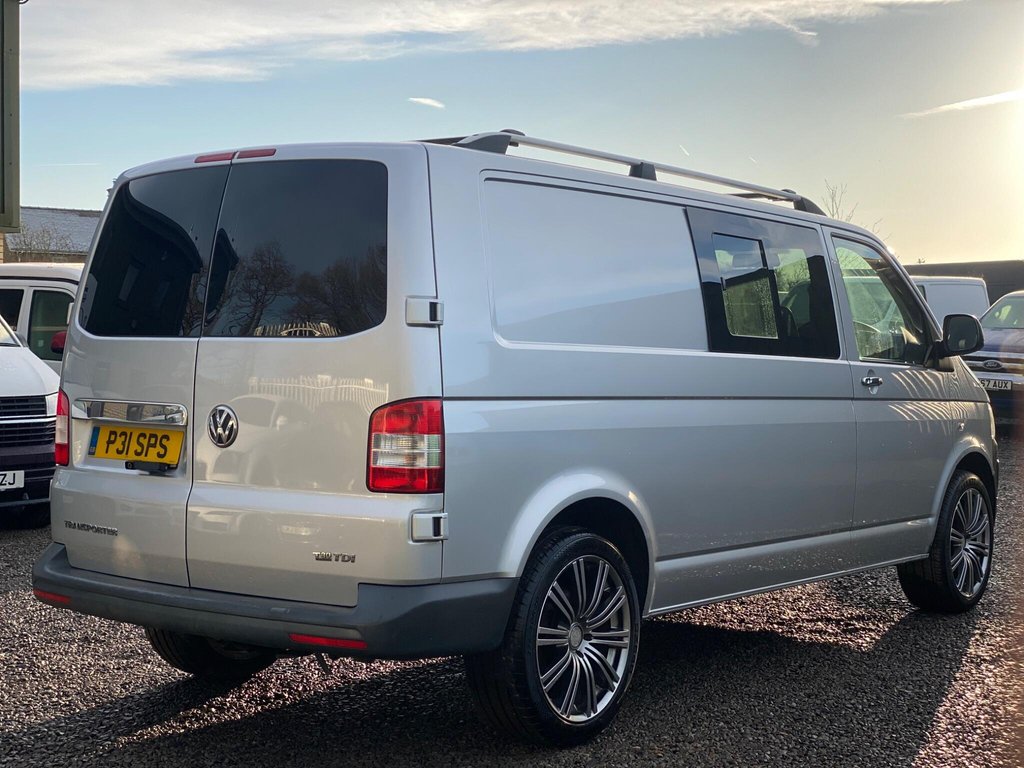 Used Volkswagen Transporter 2012 for sale - 77205368: Photo 5