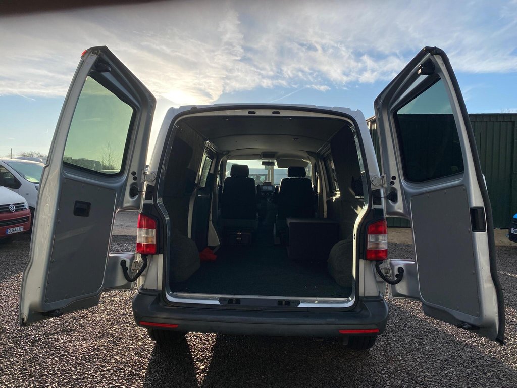 Used Volkswagen Transporter 2012 for sale - 77205368: Photo 50