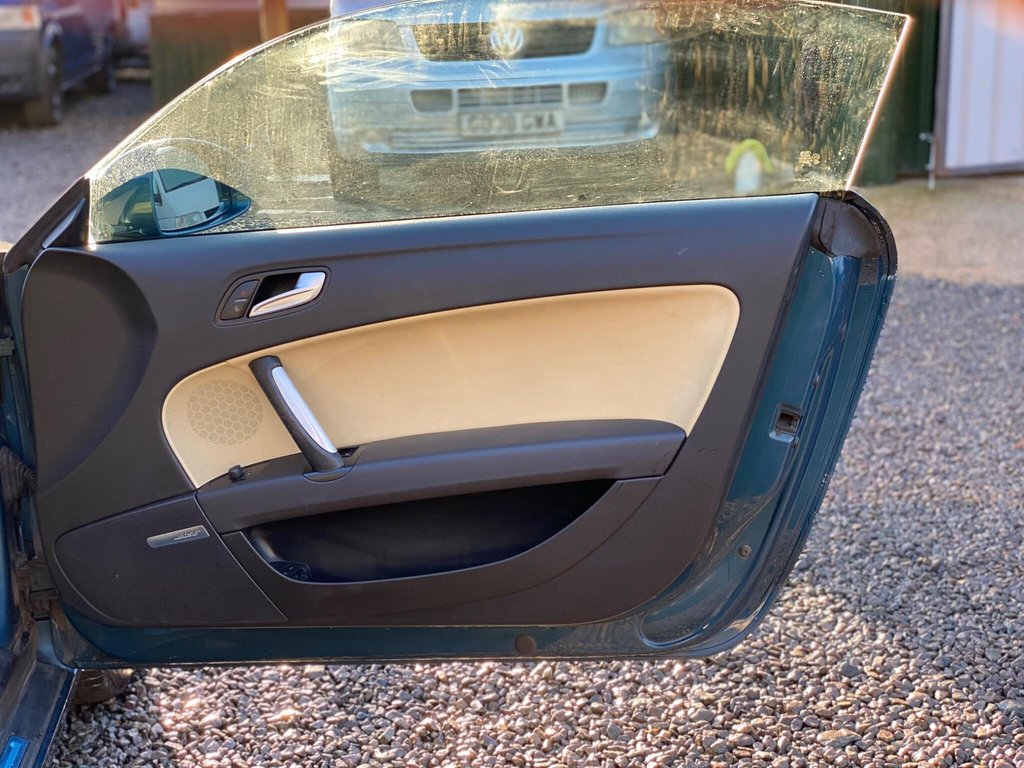 Used Audi TT 2008 for sale - 76698588: Photo 42