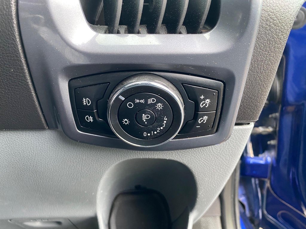 Used Ford Transit Custom 2016 for sale - 77056390: Photo 34