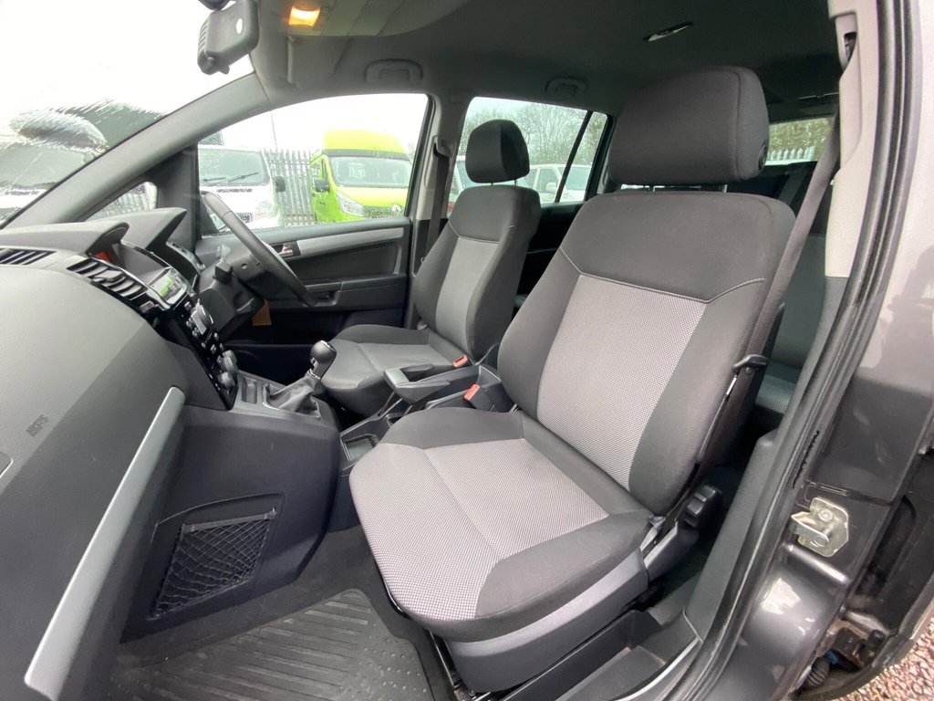 Used Vauxhall Zafira 2011 for sale - 77525824: Photo 20