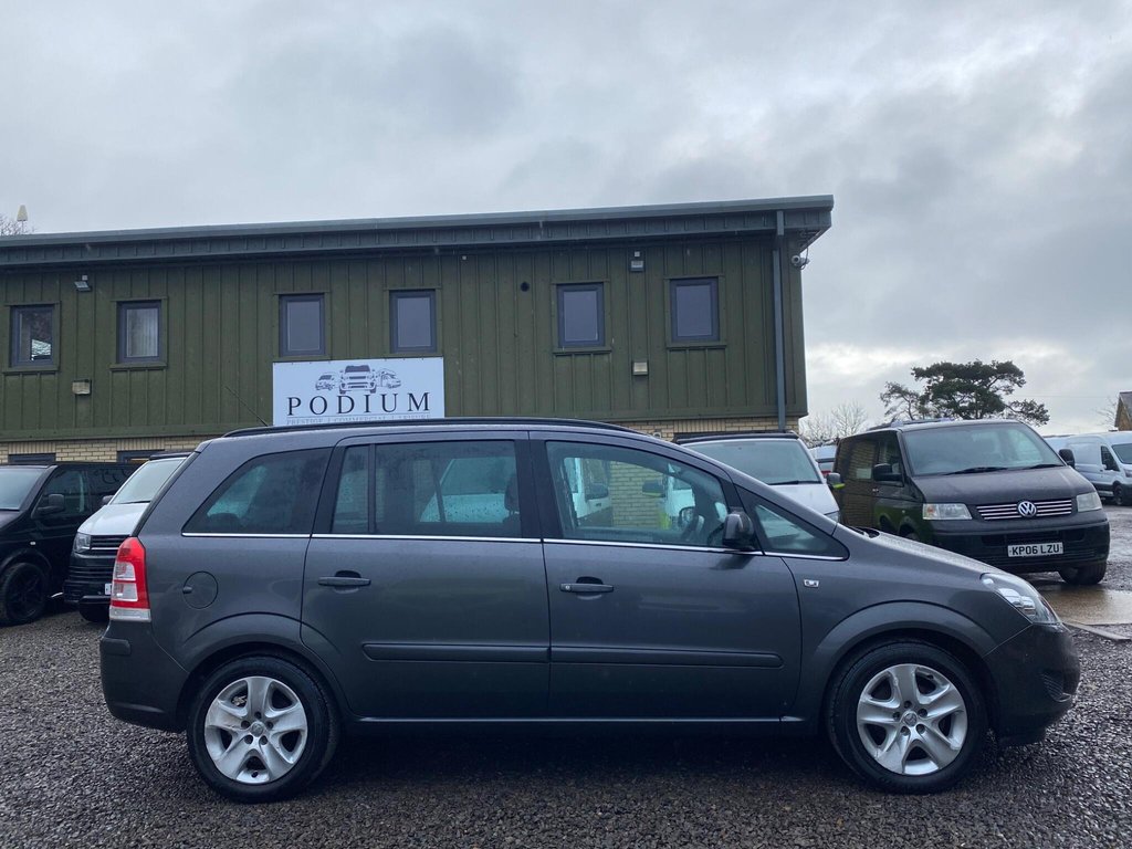Used Vauxhall Zafira 2011 for sale - 77525824: Photo 26