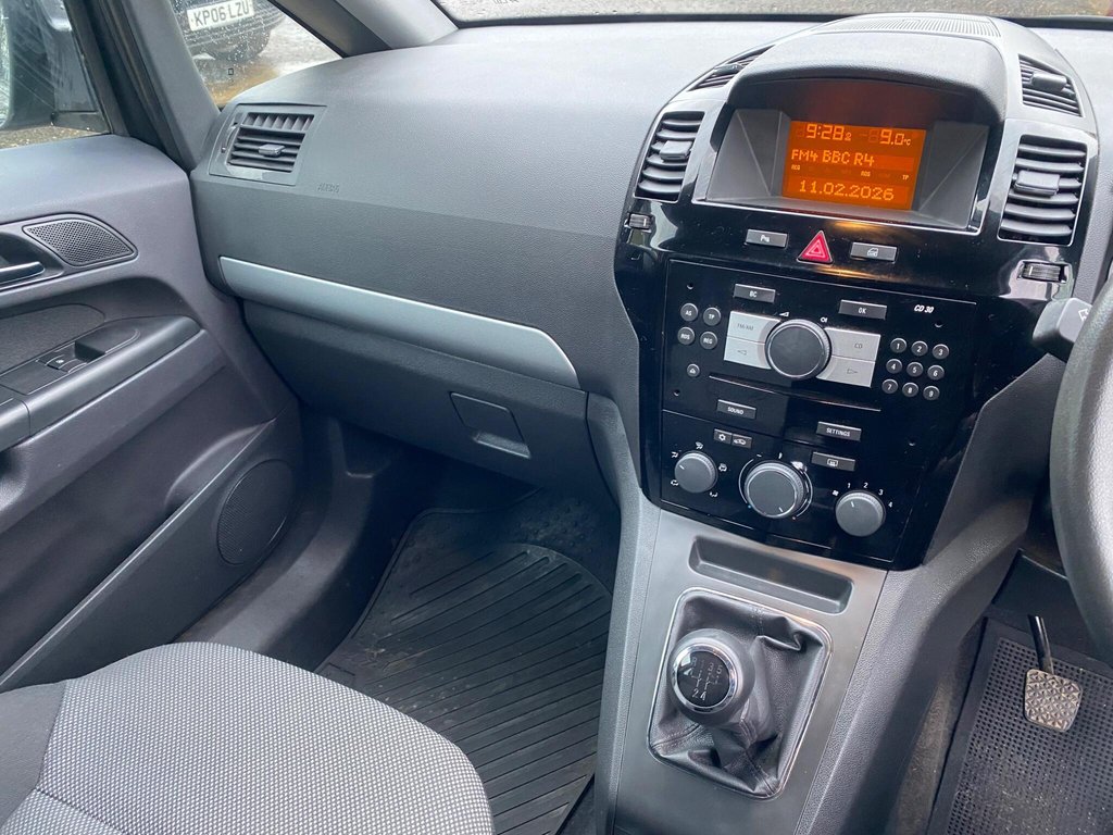 Used Vauxhall Zafira 2011 for sale - 77525824: Photo 8