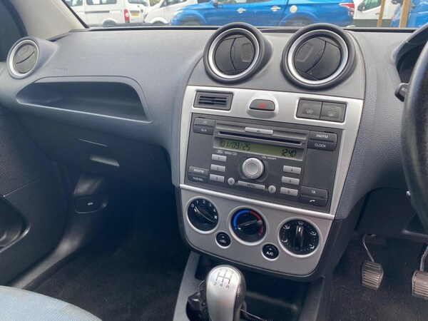 Used Ford Fiesta 2007 for sale - 76035184: Photo 10