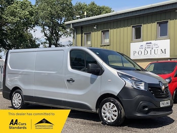 Used Renault Trafic 2015 for sale - 79023098: Photo