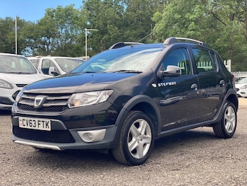 Used Dacia Sandero Stepway 2013 for sale - 78753908: Photo