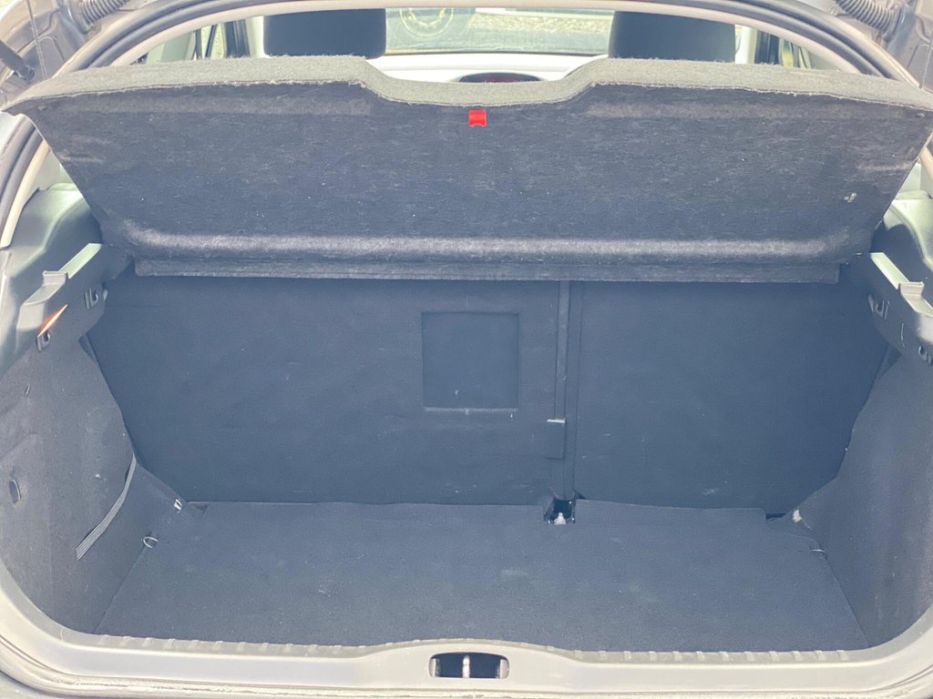 Used Peugeot 308 2011 for sale - 77397293: Photo 13