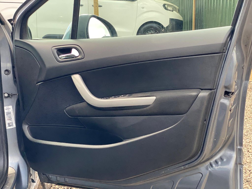 Used Peugeot 308 2011 for sale - 77397293: Photo 37