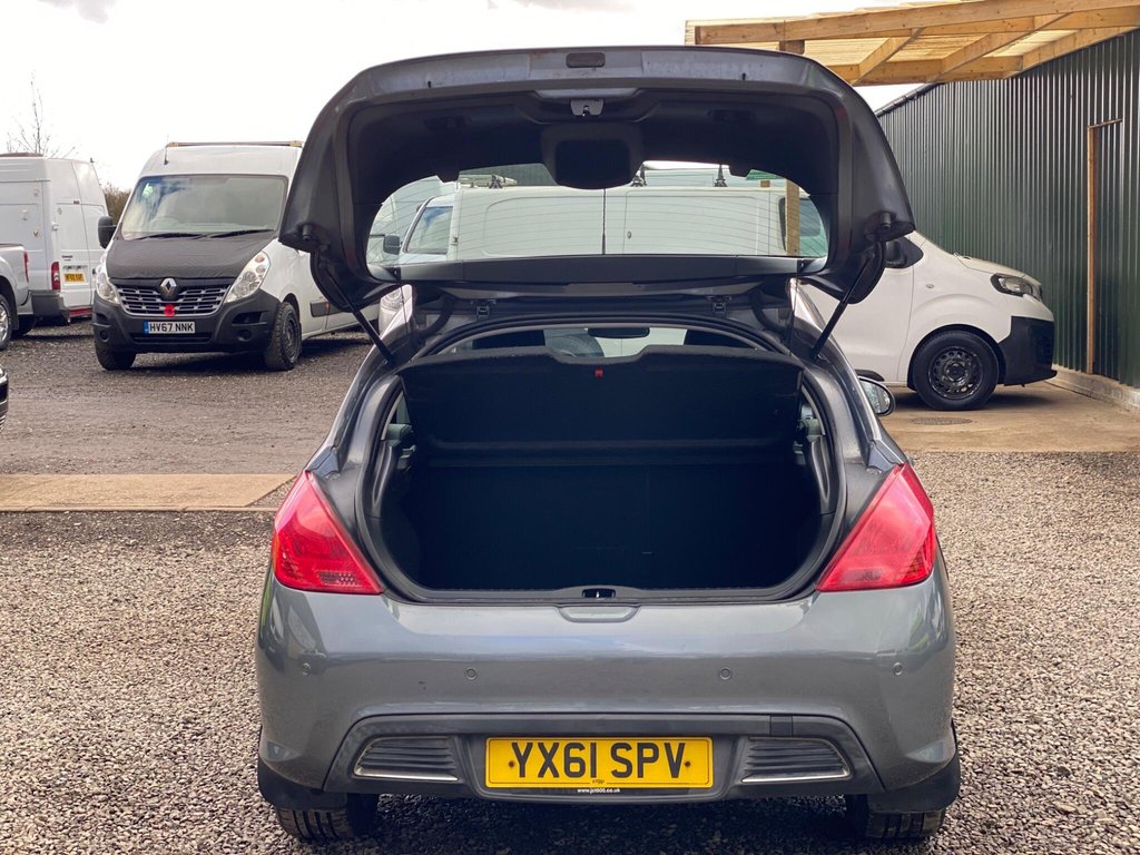 Used Peugeot 308 2011 for sale - 77397293: Photo 40