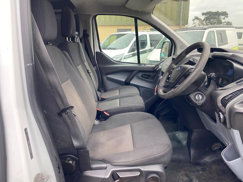 Used Ford Transit Custom 2016 for sale - 77849631: Photo 6
