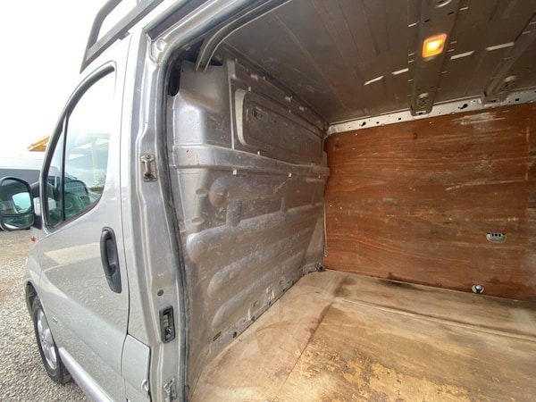 Used Vauxhall Vivaro 2011 for sale - 76248521: Photo 13