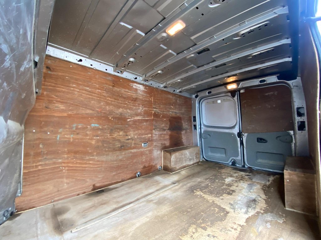 Used Vauxhall Vivaro 2011 for sale - 76248521: Photo 14