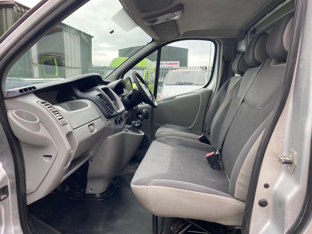 Used Vauxhall Vivaro 2011 for sale - 76248521: Photo 15