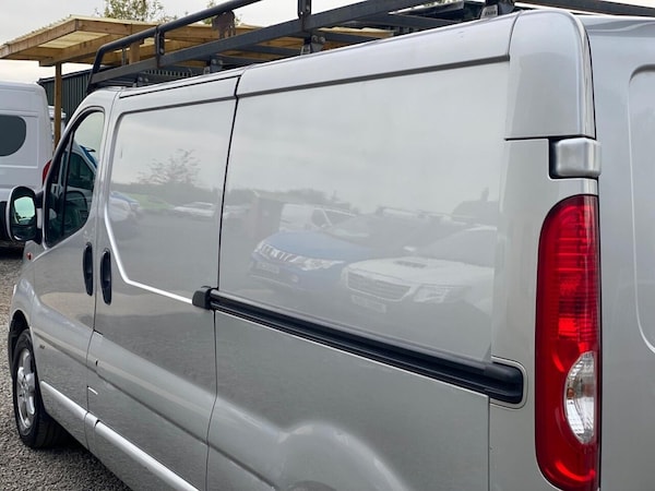 Used Vauxhall Vivaro 2011 for sale - 76248521: Photo 27