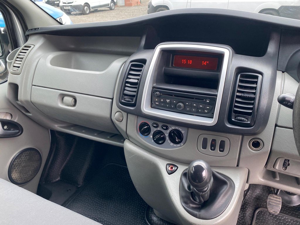 Used Vauxhall Vivaro 2011 for sale - 76248521: Photo 30