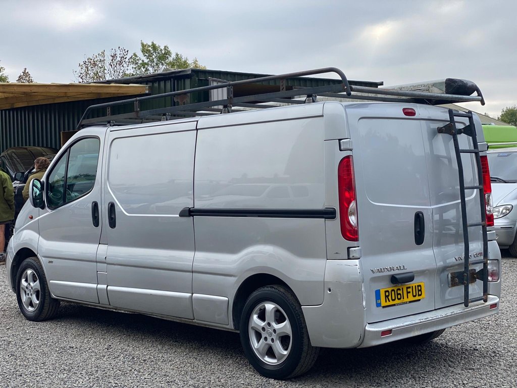 Used Vauxhall Vivaro 2011 for sale - 76248521: Photo 4