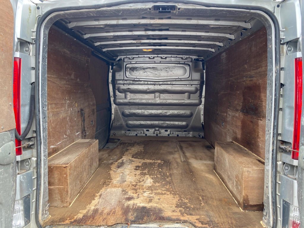 Used Vauxhall Vivaro 2011 for sale - 76248521: Photo 41