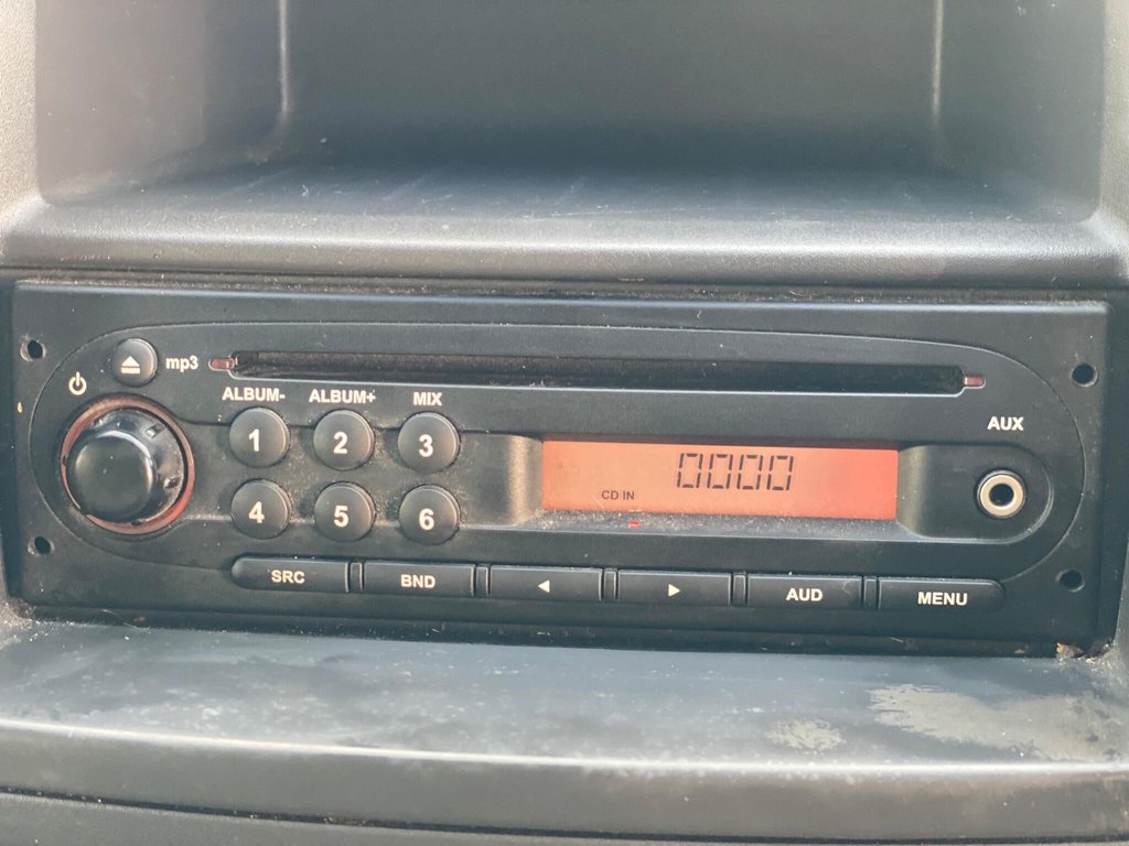 Used Vauxhall Vivaro 2012 for sale - 76914800: Photo 32