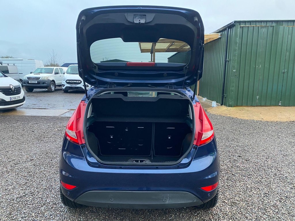 Used Ford Fiesta 2010 for sale - 77193453: Photo 11