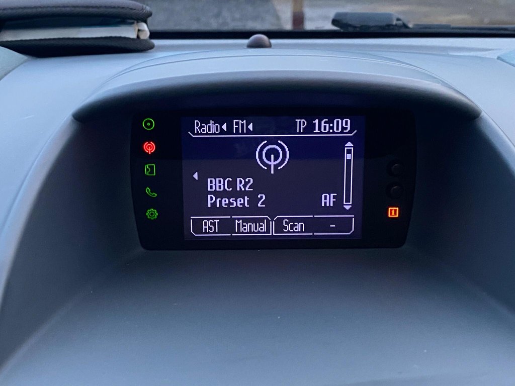 Used Ford Fiesta 2010 for sale - 77193453: Photo 33