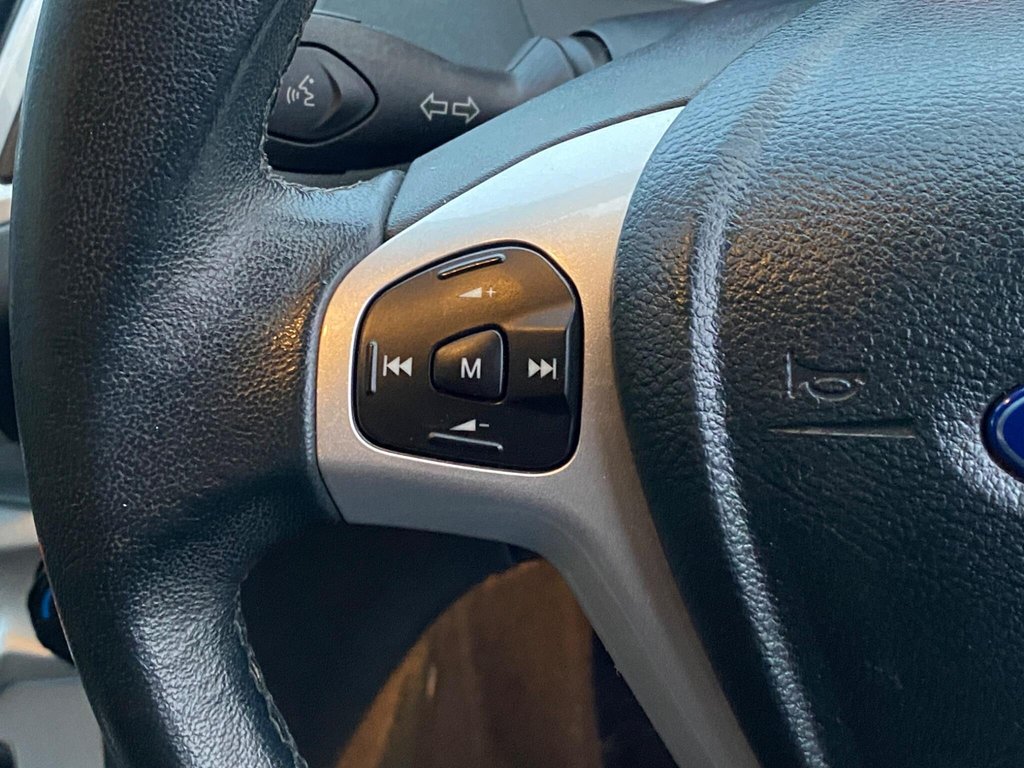 Used Ford Fiesta 2010 for sale - 77193453: Photo 40