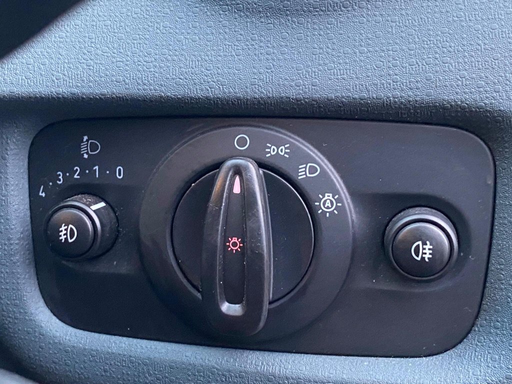 Used Ford Fiesta 2010 for sale - 77193453: Photo 44