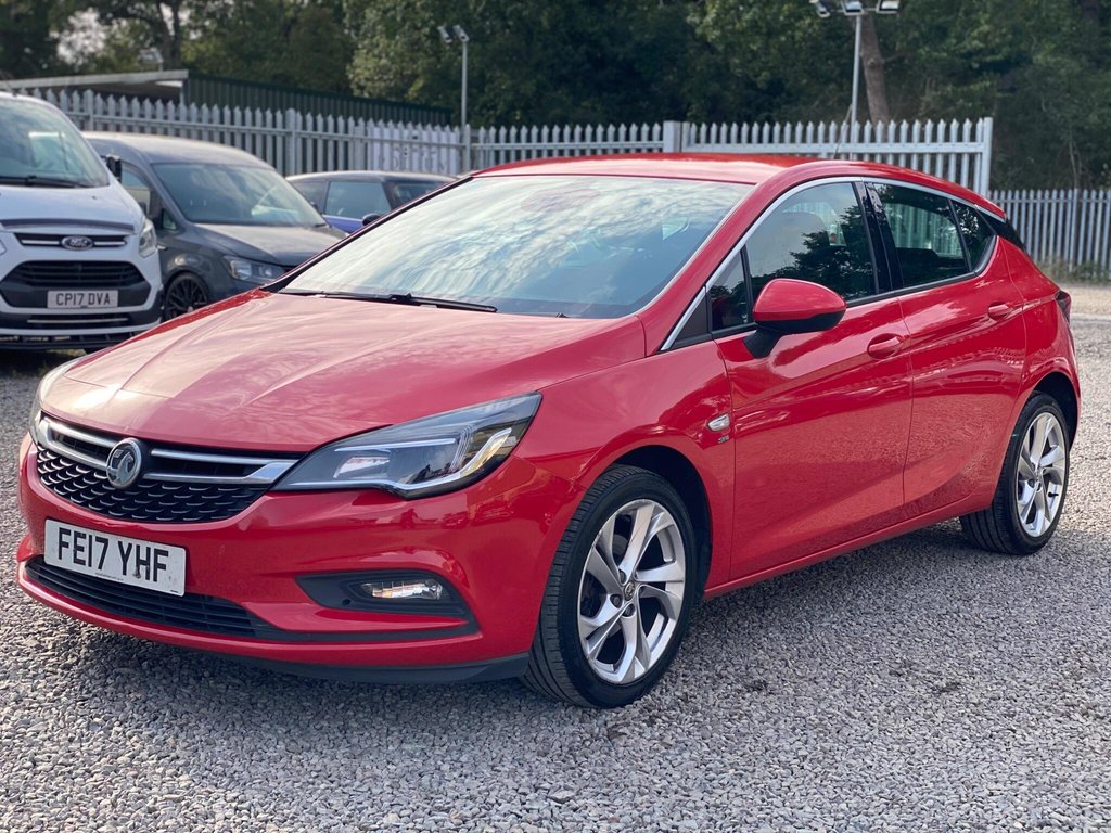 Used Vauxhall Astra 2017 for sale - 76303731: Photo 3