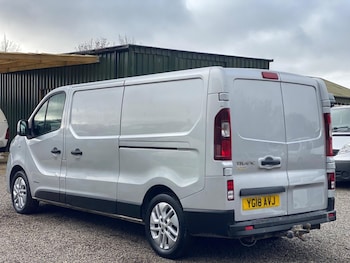 Used Renault Trafic 2018 for sale - 77571386: Photo