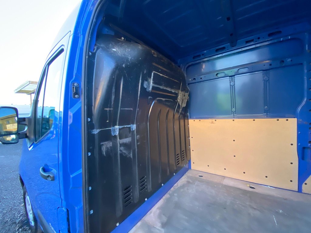 Used Renault Master 2018 for sale - 76797822: Photo 15