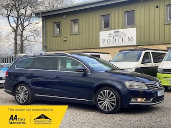 Used Volkswagen Passat 2012 for sale - 77703642: Photo