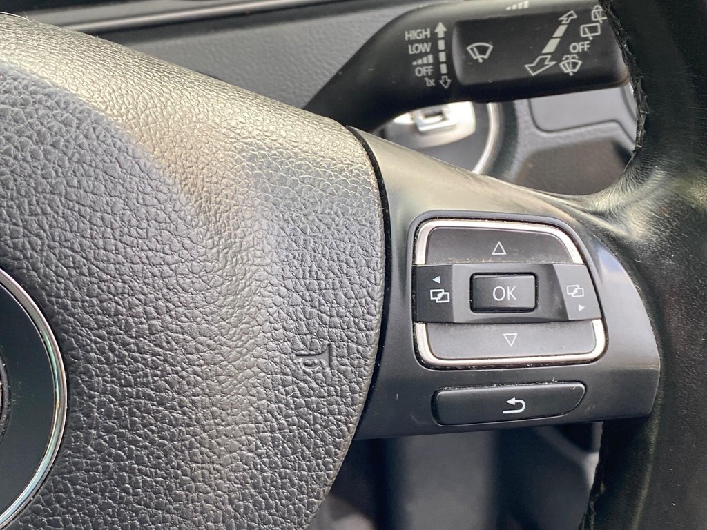 Used Volkswagen Passat 2012 for sale - 77703642: Photo 42