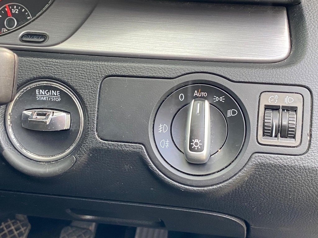 Used Volkswagen Passat 2012 for sale - 77703642: Photo 44