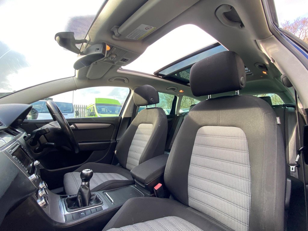 Used Volkswagen Passat 2012 for sale - 77703642: Photo 8