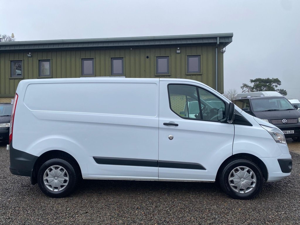 Used Ford Transit Custom 2015 for sale - 77470512: Photo 24