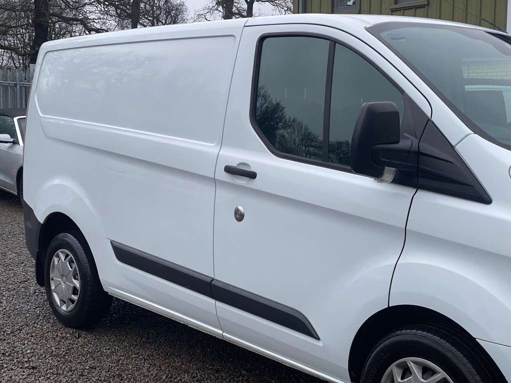 Used Ford Transit Custom 2015 for sale - 77470512: Photo 26
