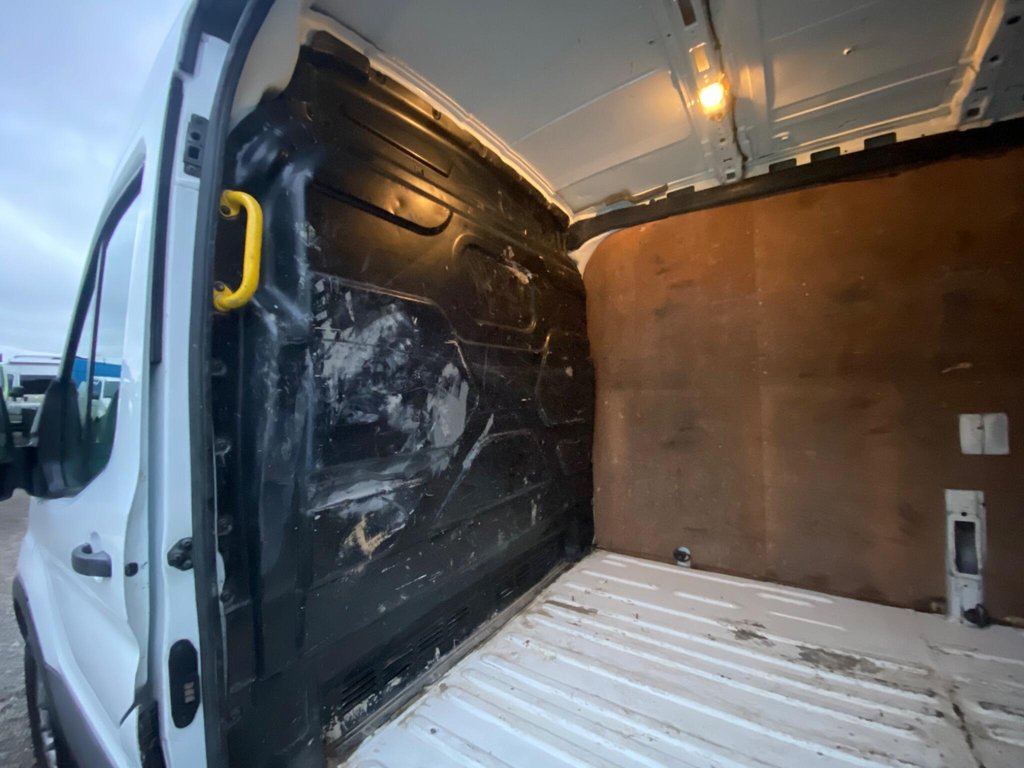 Used Ford Transit 2015 for sale - 76481917: Photo 48