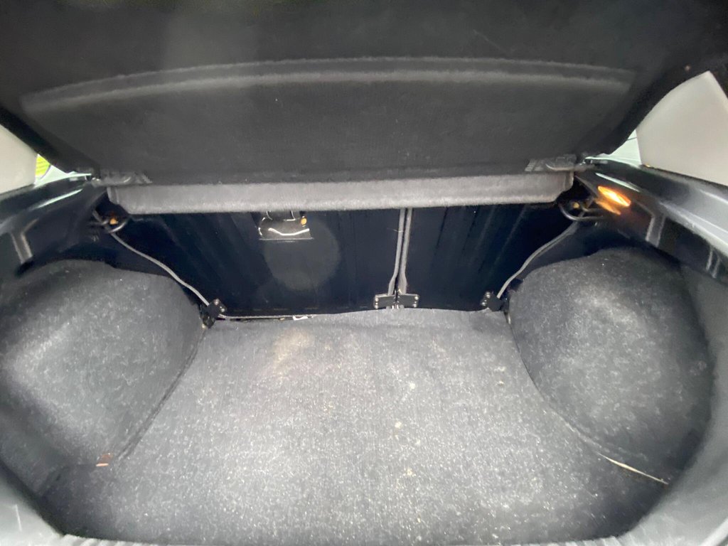 Used Ford Fiesta 2004 for sale - 77890887: Photo 15