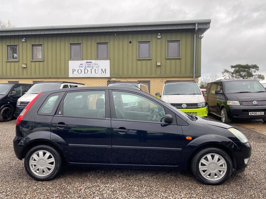 Used Ford Fiesta 2004 for sale - 77890887: Photo 22