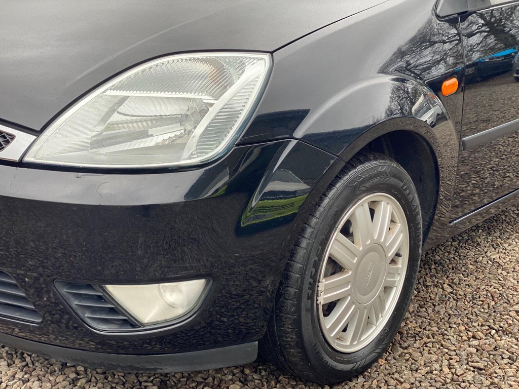 Used Ford Fiesta 2004 for sale - 77890887: Photo 23