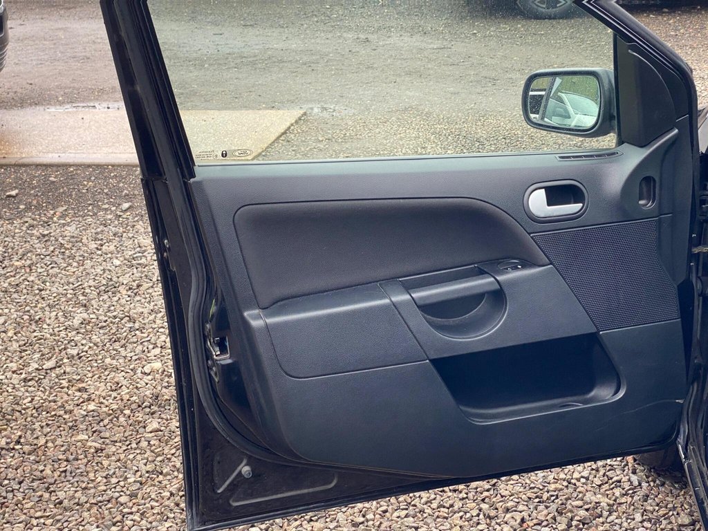 Used Ford Fiesta 2004 for sale - 77890887: Photo 49