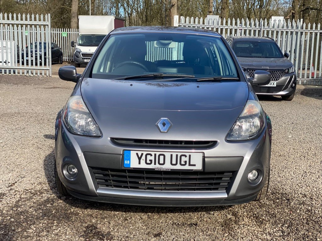 Used Renault Clio 2010 for sale - 77841315: Photo 23