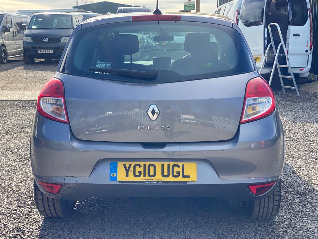Used Renault Clio 2010 for sale - 77841315: Photo 25